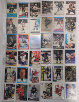 Wayne Gretzky , Mario Lemieux , Patrick Roy & Brent Hull NHL Hockey Trading Card Singles . 36 Trading Cards