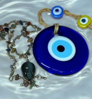 Vintage Aztec Mayan Carved Face Necklace Stones Huge Glass Wall Hanging Car Protection Eye