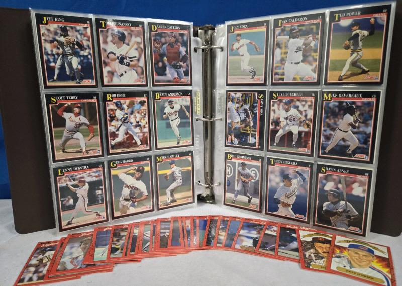 650+ Assorted Hockey & Baseball Cards | Includes But Isn't Lmited To; 1991 Socre Baseball Full Set, Upper Deck, Pro Let, O-Pee-Chel Cards & Donruss Diamond King Cards