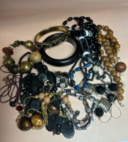 Beautiful Black & BrownJewellery Statement Ring Necklaces Bracelets