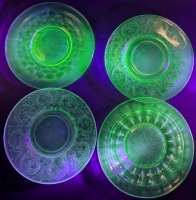 4 Vintage Uranium Glass Salad Plates | 6" Diameter ea