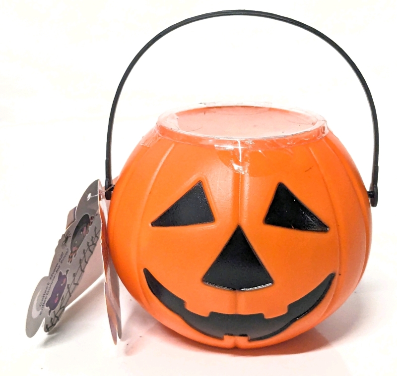 New Surprise! Scented Halloween Squeezamals in Plastic Jack-o'-Lantern | Pumpkin Measures 3.74" Tall