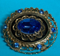 CORO Pegasus Vintage Oval Royal Blue Rhinestone Fancy Brooch Large Cab