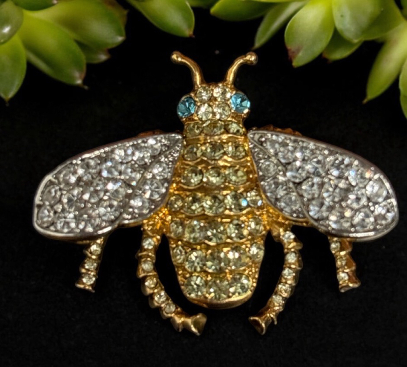 1970s KLJ Queen Bee Bug Rhinestone Brooch Signed Kenneth Jay Lane