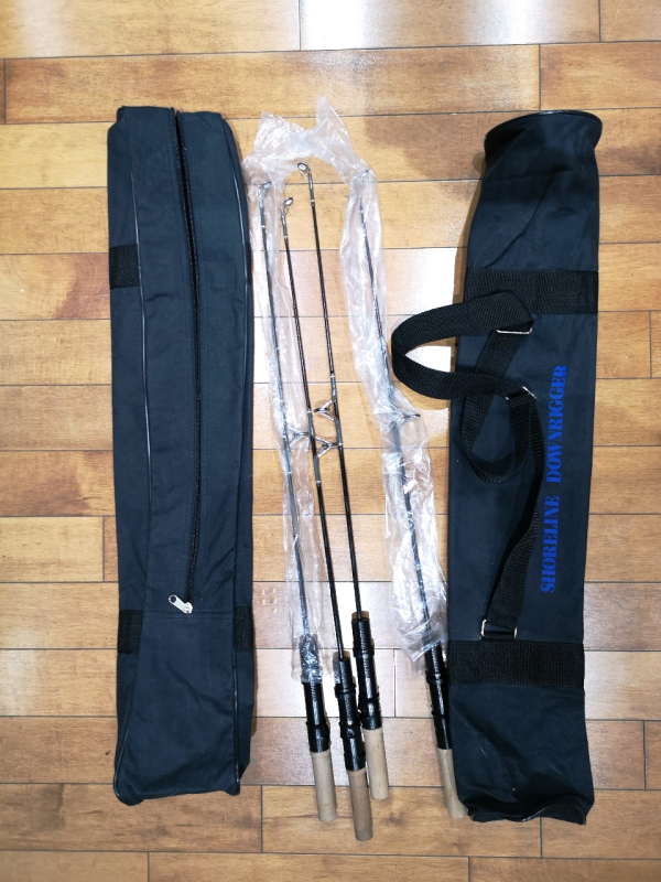 4 New Shoreline Digger Ice Fishing Rods with 2x Cases