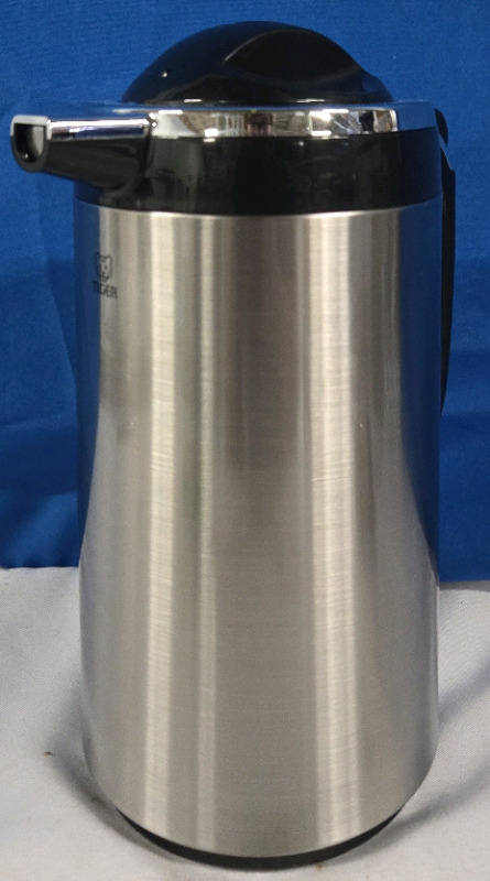 New | 1.3 Liter Stainless Steel Tiger Table Jug / Tiger Thermal Insulated Carafe | 11.5" Tall * Retails For $74.95 *