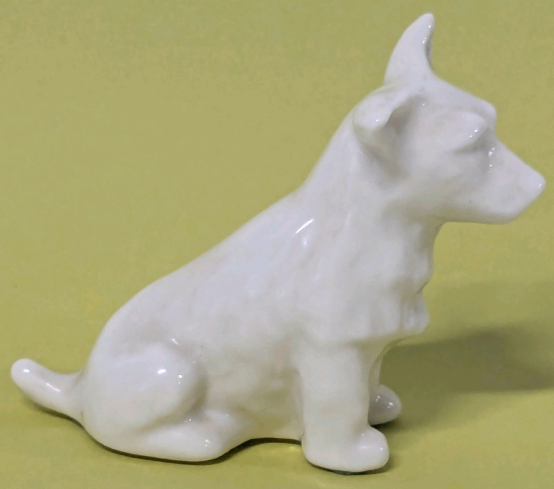 Spectacular Vintage Signed BELLEEK Ireland Porcelain Scottish Terrier Figure | Green Stamp | 3.5" Tall