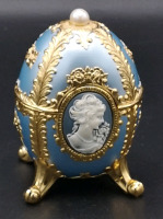 Vintage Stunning Cameo Music Box - Memory Tune, Sankyo Movement 3.5" Tall - Made in Japan