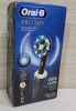 New - Oral-B Pro 500 Rechargeable Toothbrush & Oral-B Super Floss ×2 . Minor wear to box edges - 2