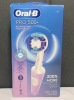 New - Oral-B Pro 500 Rechargeable Toothbrush & Oral-B Super Floss ×2 . Minor wear to box edges - 2