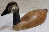 Hand Carved Robert MacInnis " Canada Goose " . Signed by Artist Robert MacInnis . Measures 13 3/4" long