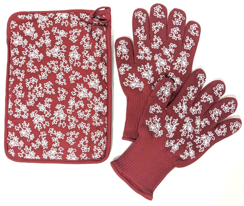 New Temp-Tations by Tara Oven-Safe Gloves & Trivet | Gloves: One Size Fits All, Trivet: 9" x 13"