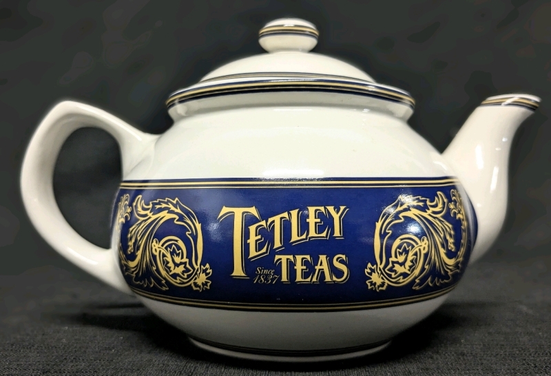 Promotional Tetley Teas Since 1837 Porcelain Teapot w Lid 5" Tall