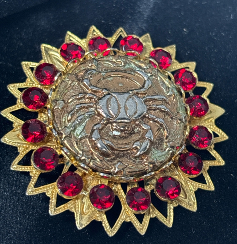Ruby Rhinestone Scalloped Crab Brooch