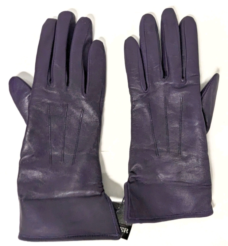 New Ladies Size Medium | Danier Wool-Lined Leather Gloves | Colour Grape / Black