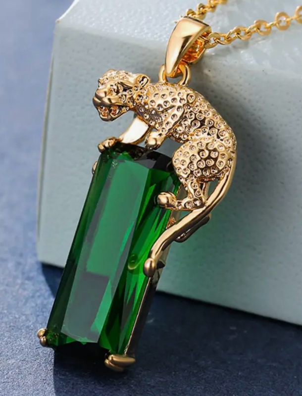 Green Crystal Leopard Panther Necklace 18k Gold Plate