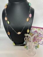 Beautiful Opaque Pastel Link Necklace Pierced Earrings Set