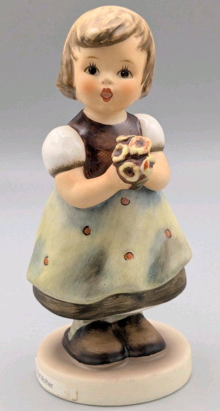 Signed 1981 Goebel Hummel W Germany "For Mother" Figure #257 | 5" Tall