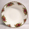 Large Royal Albert Old Country Roses Gold Edge Open Vegetable Bowl 9.25" Diameter - 2