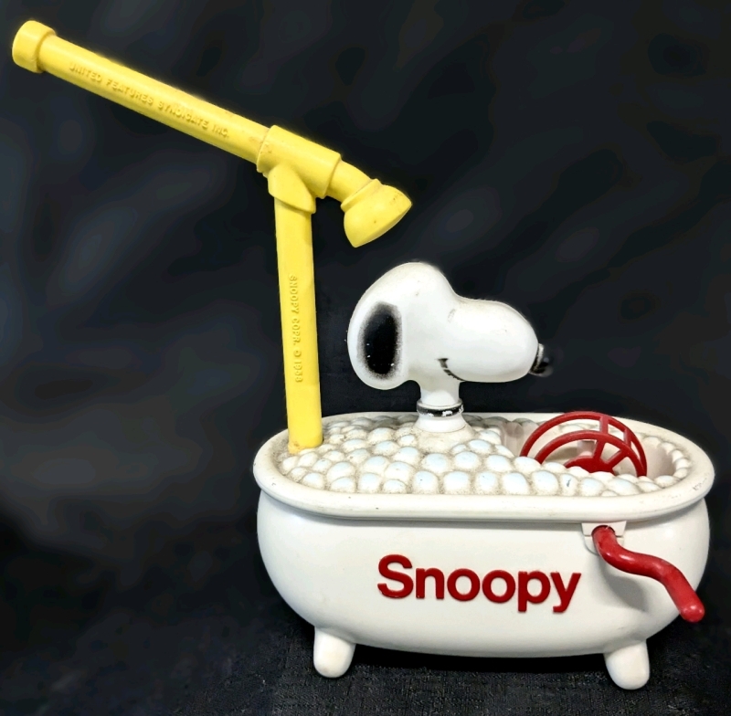 Vintage 1958 SNOOPY Chemtoy Inc Snoopy Bath Time Fun Bubble Maker Toy | 8.25" Tall