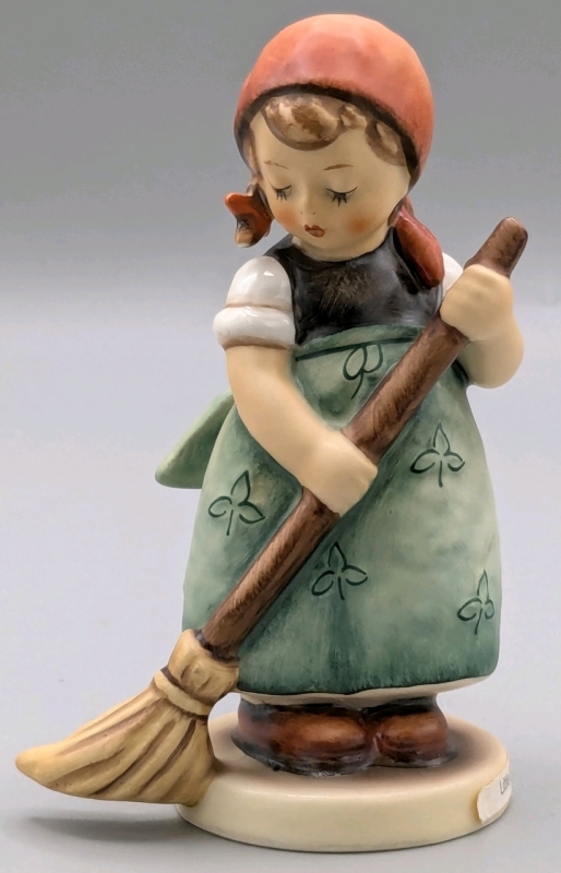 Signed 1984 Goebel Hummel W Germany "Little Sweeper" Figure #171 | 4.75" Tall