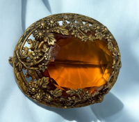 Czechoslovakia Amber Glass Ornate Set Art Nouveau Brooch Exquisite