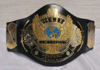 WWF World Wrestling Federation Patent Leather & Metal WORLD HEAVYWEIGHT WRESTLING CHAMPION Belt . Measures 48" Long & Weights 6+ lbs