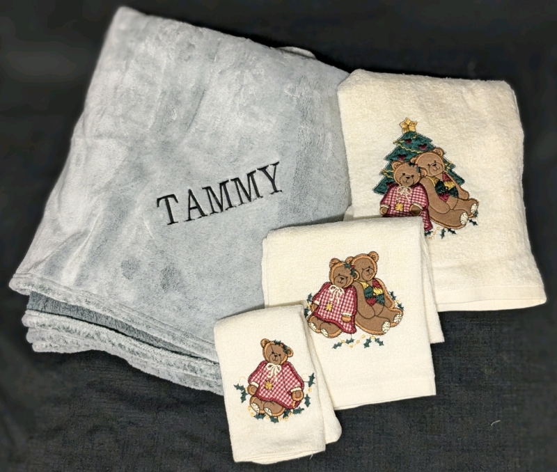 New Minky Throw Blanket Embroidered w "TAMMY" (50" x 62") & 3pc Teddy Bear's Christmas Towel, Hand Towel & Face Cloth (100% Cotton)