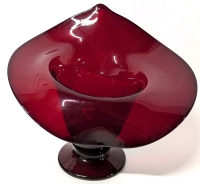 Handblown Jack-in-the-Pulpit Ruby Red Glass Vase | 8.5" x 8" x 7.5" Tall