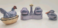 Blue salt and pepper set with chicken and duck