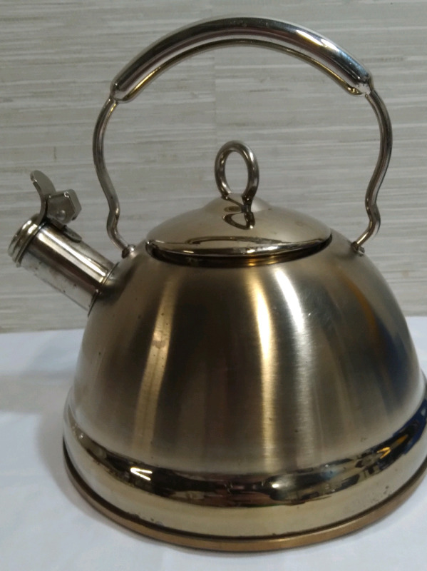 8x5" whistling Tea Kettle