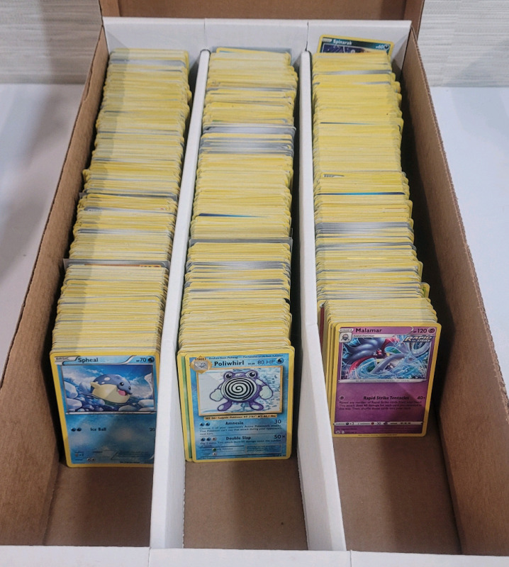 Pokémon Trading Card Game Cards , 1000+ Trading Cards in Triple Long Box