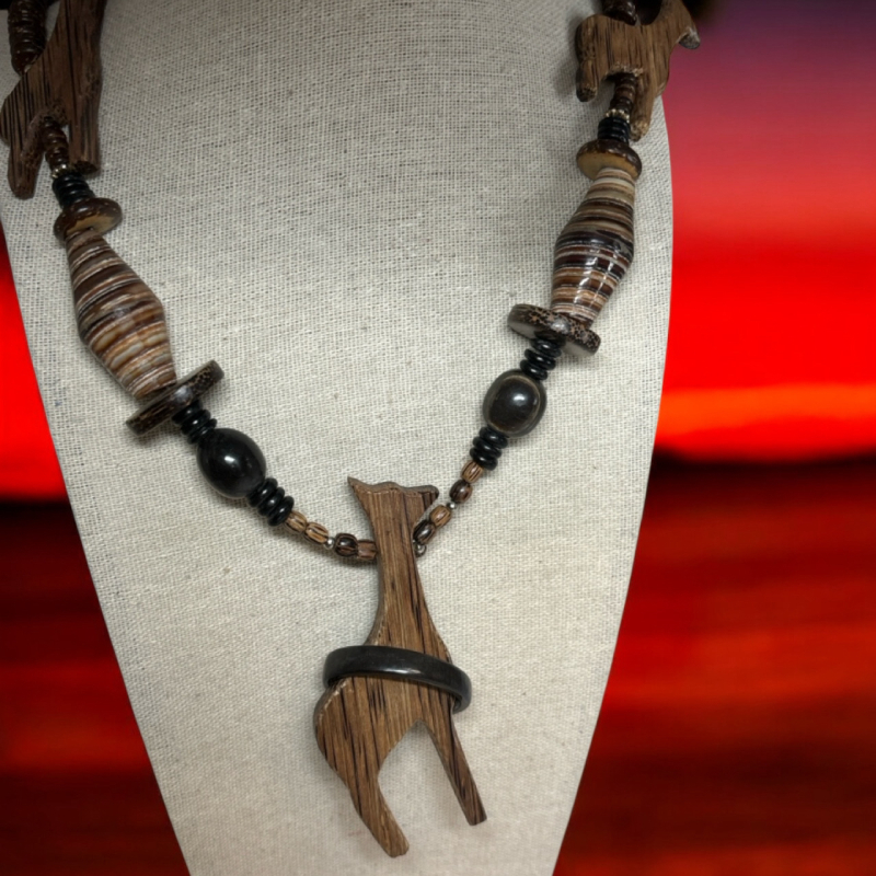 Fabulous Carved Wood Chunky Animal Necklace Beads Rondels