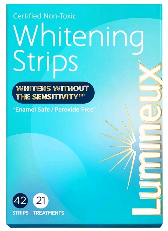 New Sealed: Lumineux Whitening Strips. 42 Strips, 21 Treatments. Retails for Over 50$