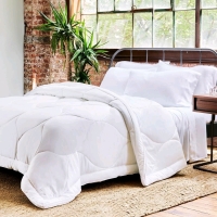 Like New Buffy King Size Cloud Comforter Retails $188