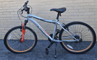 Schwinn | Suspend Mountain Bike | Seat Is 32" High From Ground * Tires Are Flat *