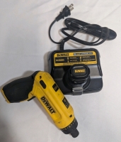 DeWalt DCF680 Cordless Screwdriver and DCB095 Lithium Ion Charger 8v Max.