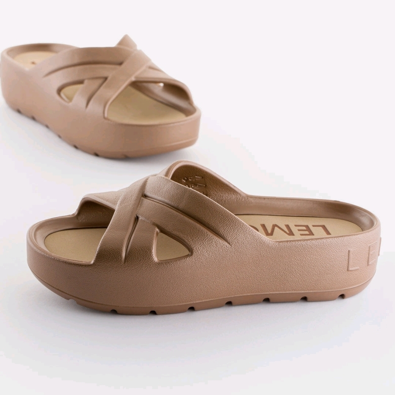 New: Lemon Jelly Moony 04 Bronzo Metal Sandals. EU Size 39. Retails for Over 50$