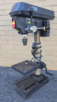 Mastercraft | 10" Bench Drill Press With Cross-Hair Laser |Model# 55-5509-2 * Tested For Power *