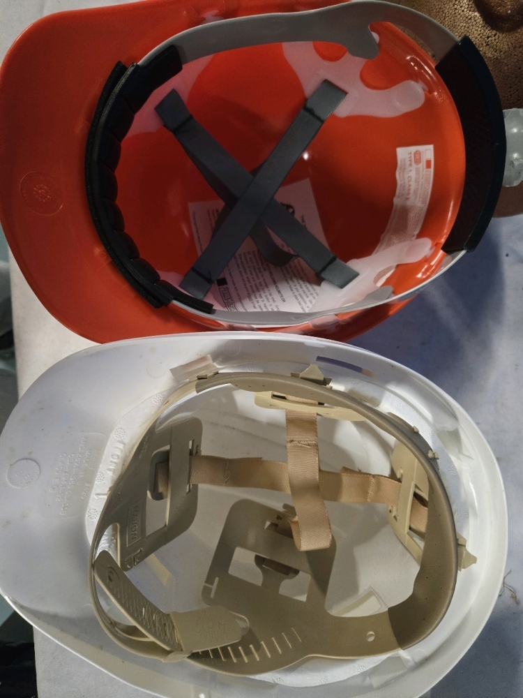 5 New & Not | PPE Protective Hard Hats | ( 1 ) North White Model 420 ...