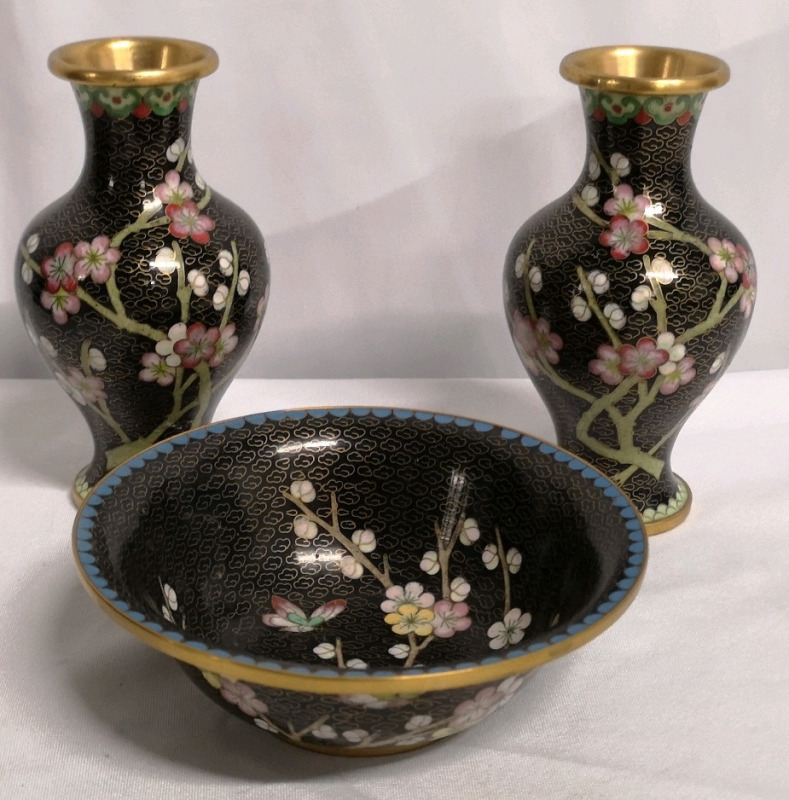 Vintage Cloisonne Decorative Cherry Blossoms Vases & Bowl