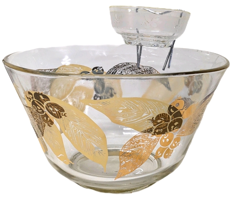 Mid Century Modern Gold Leaf & Berries Chip Bowl w Hanging Frosted Dip Bowl | Larger 10.5" Diameter