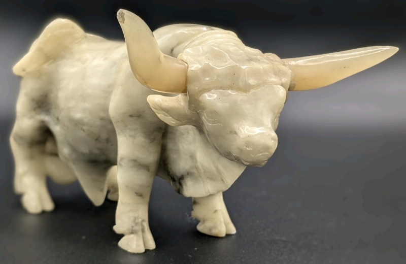As-is | Neat Carved Stone (Presumed Onyx) Bull Statue | 7" Long x 4.25" Tall