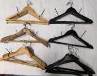 Lot Of 30 Clothes Hangers 25 Wood & 5 Plastic