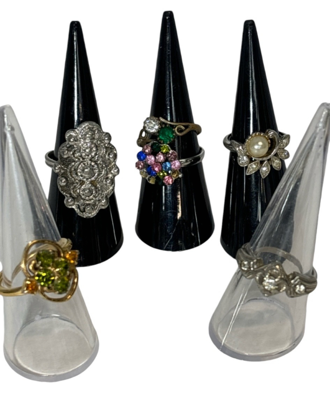 6 Vintage Rings Rhinestones Some Signed