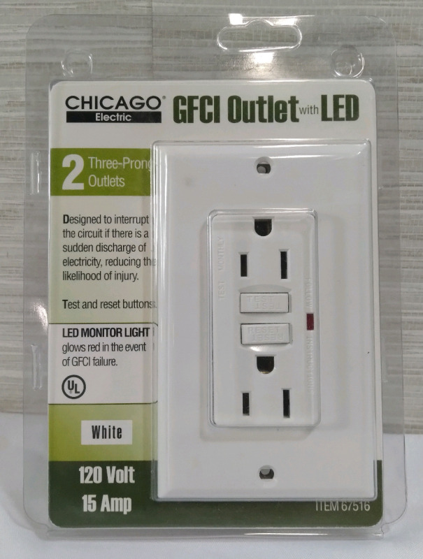 Chicago GFCI Outlet With LED