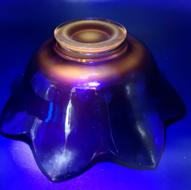 Unsigned Fenton Lotus Flower Ruby Red Amberina Glass Petal Bowl with CADMIUM Glows Under UV Light