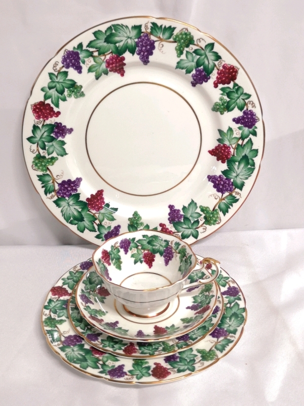 Paragon Place Setting Niagara Pattern - Plates & Teacup & Saucer - All Ring True