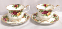 2 Royal Albert Old Country Roses Teacups & Saucers