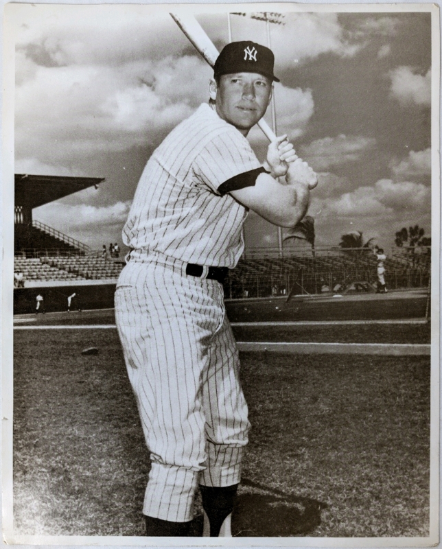 Vintage Photo Mickey Mantle New York Yankees Baseball 11"x14"